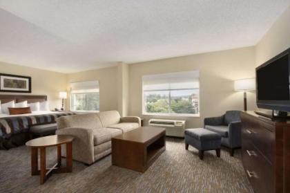 Wingate by Wyndham - Chattanooga - image 2