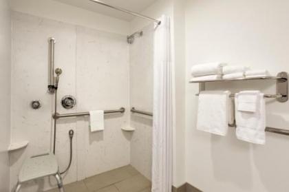 Country Inn & Suites by Radisson Chattanooga-Lookout Mountain - image 2