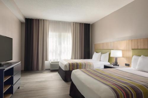 Country Inn & Suites by Radisson Chattanooga-Lookout Mountain - image 5