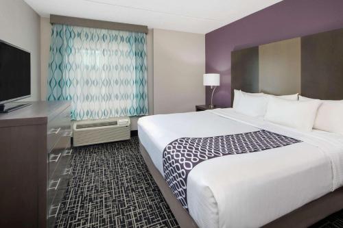 La Quinta by Wyndham Chattanooga - East Ridge - image 3