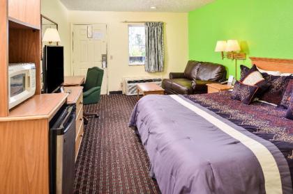 Americas Best Value Inn & Suites-Chattanooga - image 3