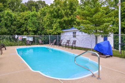 Americas Best Value Inn & Suites-Chattanooga - image 4