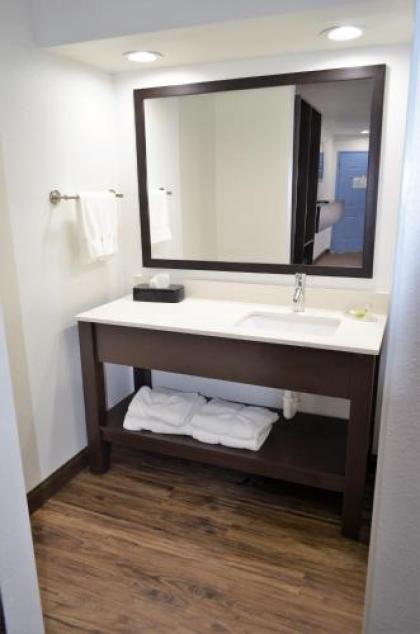 Athena Inn Chattanooga - image 2