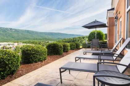 Fairfield Inn & Suites Chattanooga I-24/Lookout Mountain - image 2