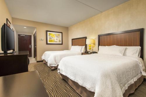 Hampton Inn & Suites Chattanooga/Hamilton Place - image 4