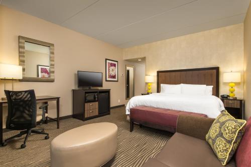 Hampton Inn & Suites Chattanooga/Hamilton Place - image 5