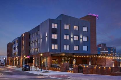 moxy Chattanooga Downtown Tennessee