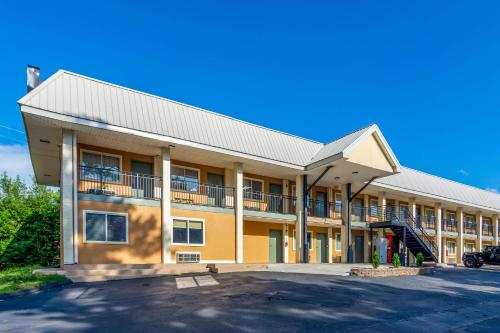 Econo Lodge East Ridge - Chattanooga - image 3