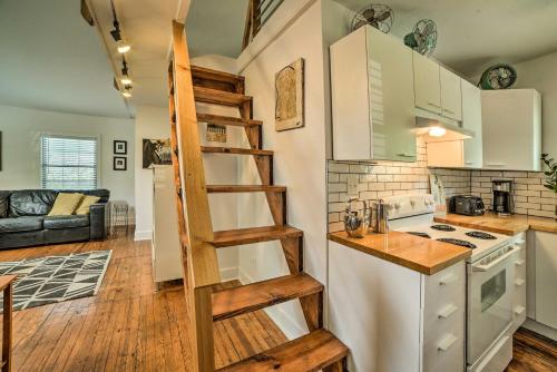 Modern St Elmo Cottage by Lookout Mtn and Near Dwtn - image 5