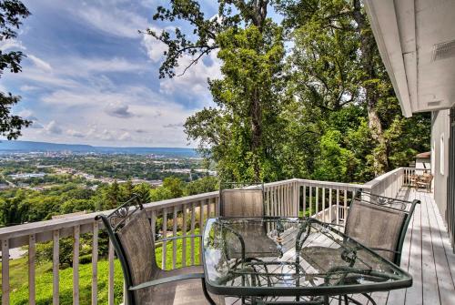 Upscale Chattanooga Home on Missionary Ridge! - main image