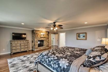 Upscale Chattanooga Home on Missionary Ridge! - image 4