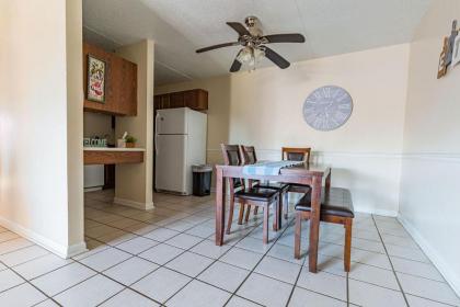 Apartment living 2 bed and bath - image 12