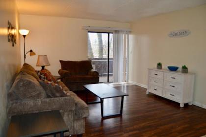 Apartment living 2 bed and bath - image 2