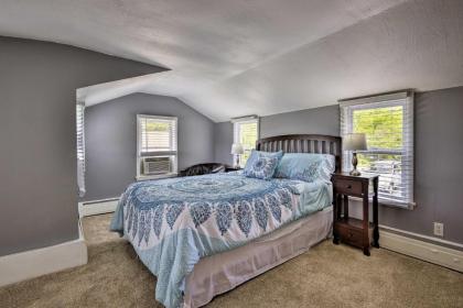 Family Cottage on Chaumont Bay Walk Downtown - image 13