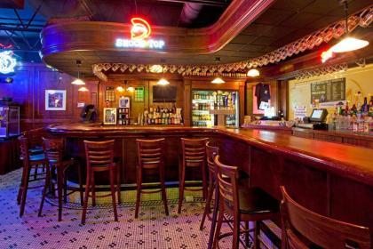 Buffalo Airport Hotel - image 15