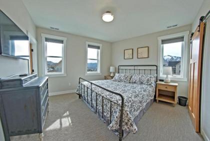 Vineyard Vista #92 - image 17