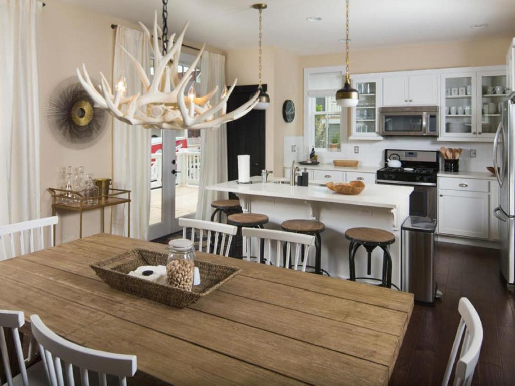 Lake & Vine Villa #15 - image 7