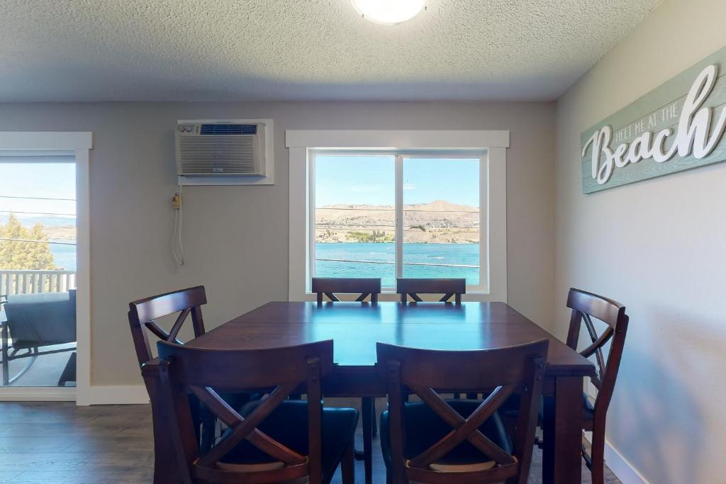 Paradise View #211 - image 3