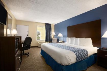 Days Inn & Suites by Wyndham Cherry Hill - Philadelphia - image 20