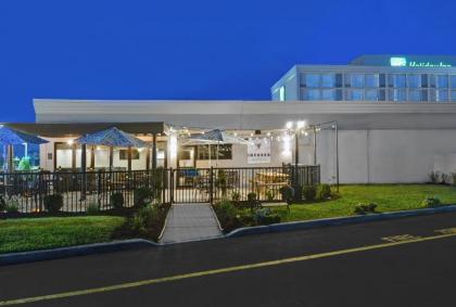 Holiday Inn Philadelphia-Cherry Hill an IHG Hotel - image 17