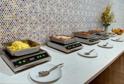 Holiday Inn Philadelphia-Cherry Hill an IHG Hotel - image 2
