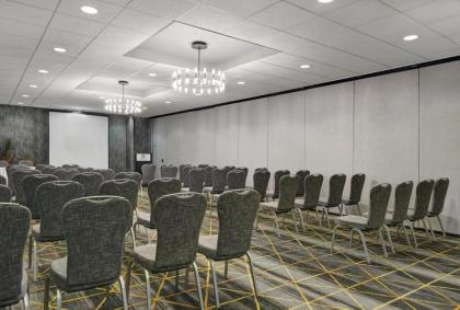 Holiday Inn Philadelphia-Cherry Hill an IHG Hotel - image 5
