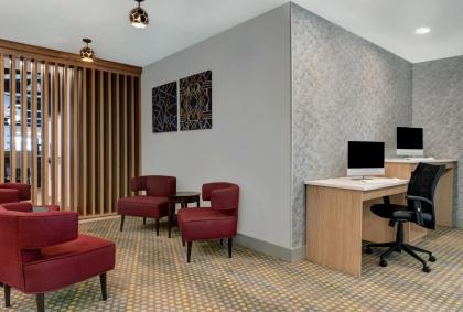 Holiday Inn Philadelphia-Cherry Hill an IHG Hotel - image 7