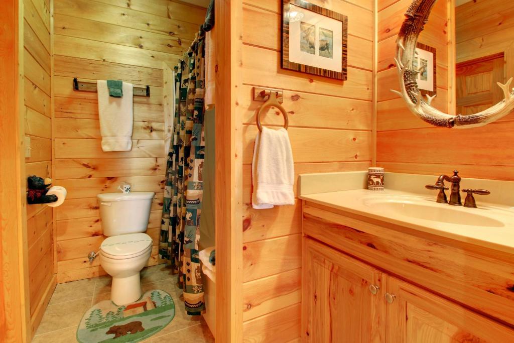 Crockett Mountain Lodge - image 2