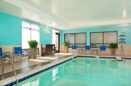 SpringHill Suites Chesapeake Greenbrier - image 4