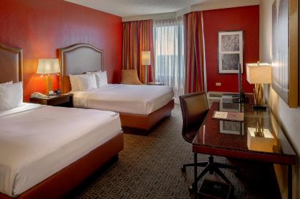 DoubleTree by Hilton Hotel St. Louis - Chesterfield - image 12