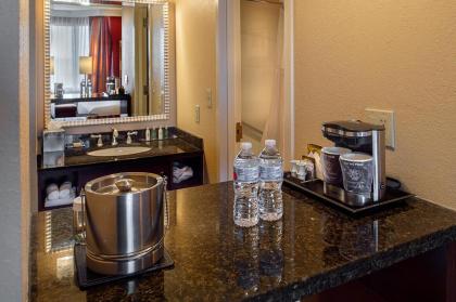 DoubleTree by Hilton Hotel St. Louis - Chesterfield - image 15