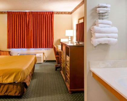 FairBridge Inn Express Chesterton - image 12