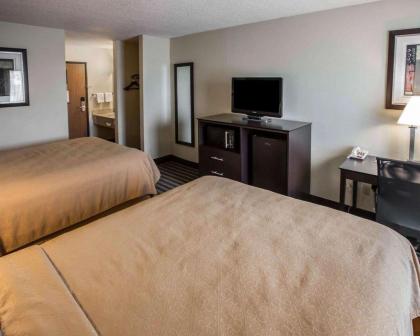 Quality Inn Chesterton - image 10