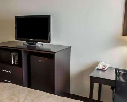 Quality Inn Chesterton - image 13