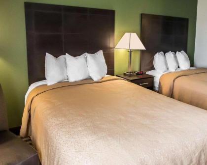 Quality Inn Chesterton - image 8