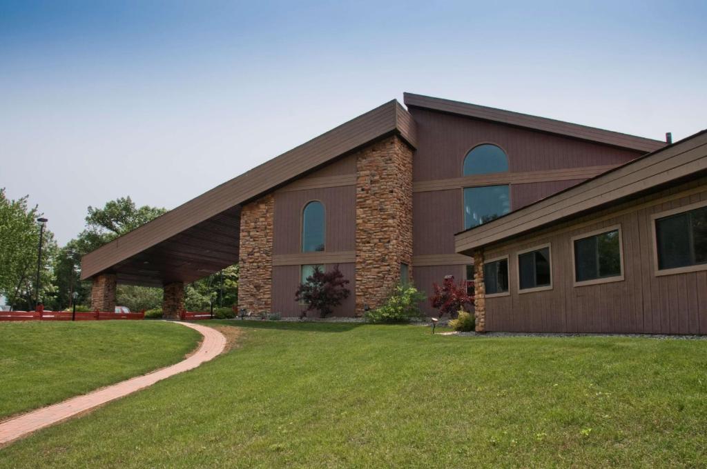 Best Western Indian Oak - main image