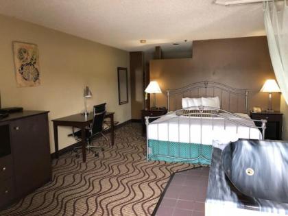 Waterbird Lakeside Inn - image 11