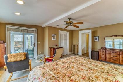 6 Bed 5 Bath Holiday home in Lake GeorgeAdirondack - image 8