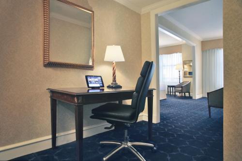 The Drake Hotel - image 3