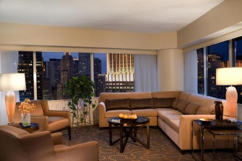 Swissotel Chicago - image 4