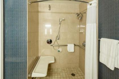 Kinzie Hotel - image 2