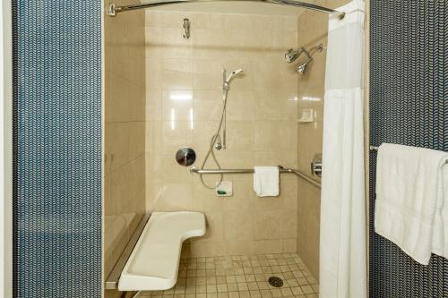 Kinzie Hotel - image 2