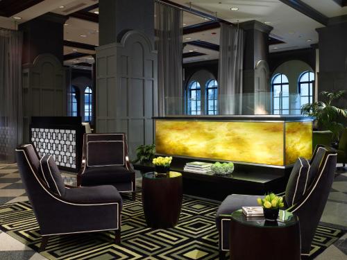 Warwick Allerton Chicago - main image