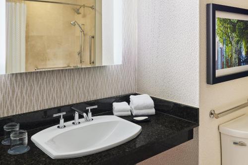 The Westin Michigan Avenue Chicago - image 3