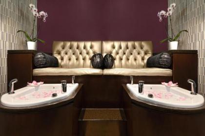 Eurostars Magnificent Mile - image 2