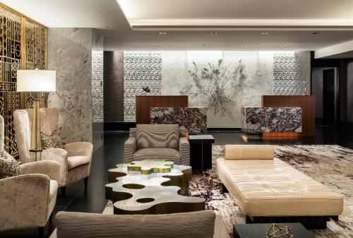 The Ritz-Carlton Chicago - main image