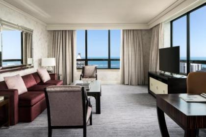 The Ritz-Carlton Chicago - image 4