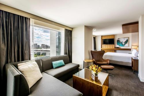 Hyatt Regency McCormick Place - image 4