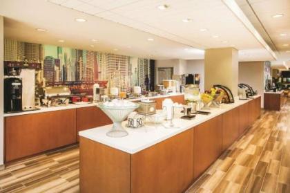 La Quinta by Wyndham Chicago Downtown - image 5