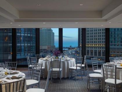 The Langham Chicago - image 4